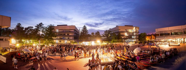 Open Research Internship Positions in Molecular Communications